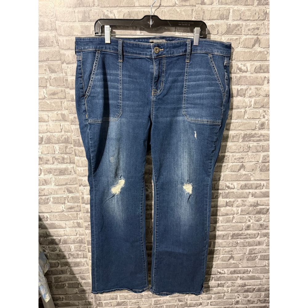 Torrid Mid-Rise Slim Boot Jeans Medium Wash Distressed Utility Pocket 18S Womens